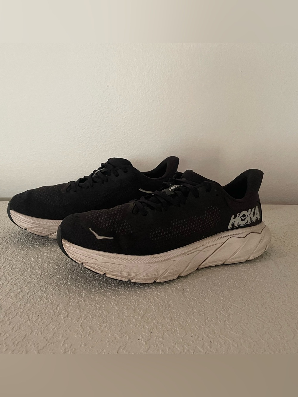 Hoka Arahi 7 Sneakers Running Shoes Mens 10.5 Black